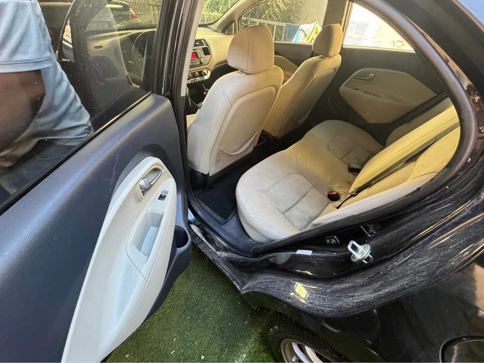2013 Kia Rio - Image 8 of 10