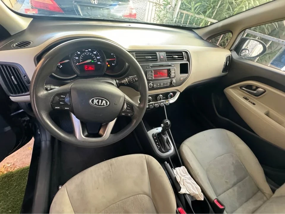 2013 Kia Rio - Image 5 of 10