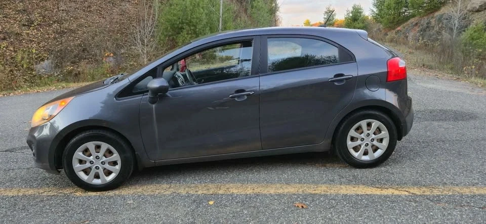 2013 Kia Rio - Image 6 of 9