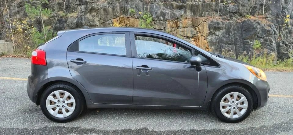2013 Kia Rio - Image 4 of 9