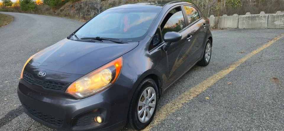 2013 Kia Rio - Image 5 of 9