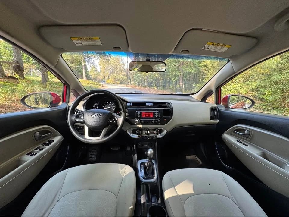 2013 Kia Rio - Image 8 of 13