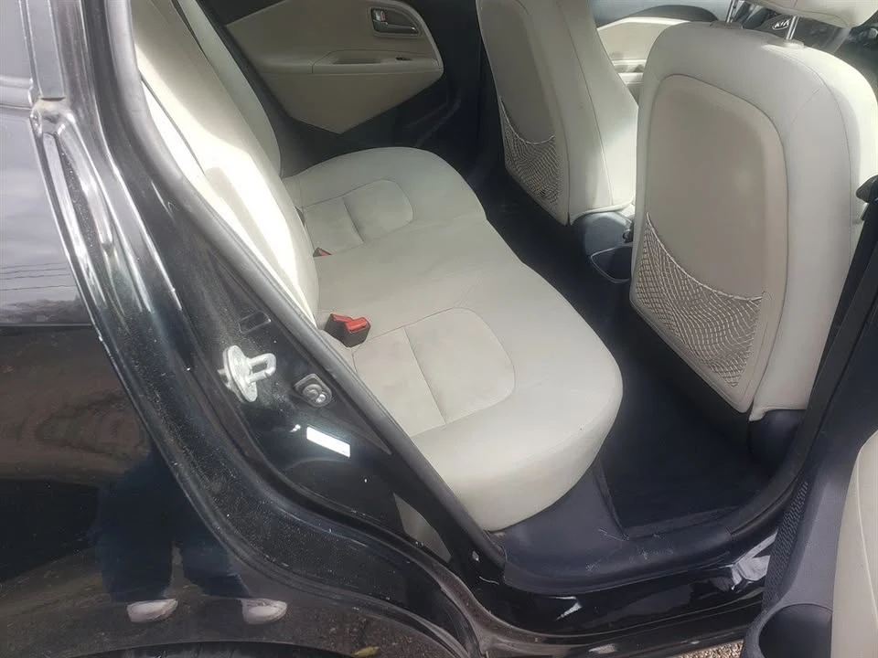 2013 Kia Rio - Image 3 of 8
