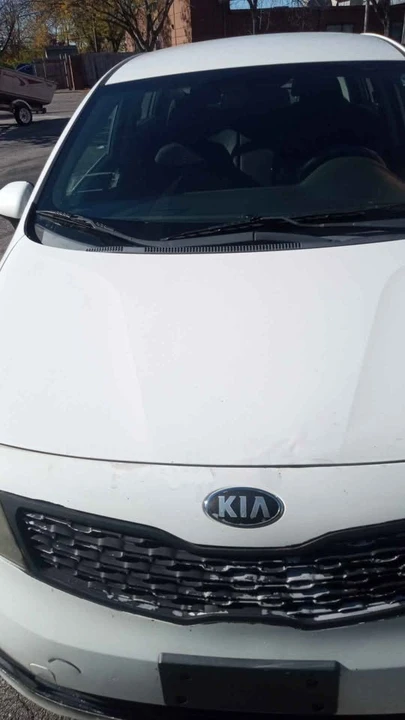 2013 Kia Rio - Image 4 of 5