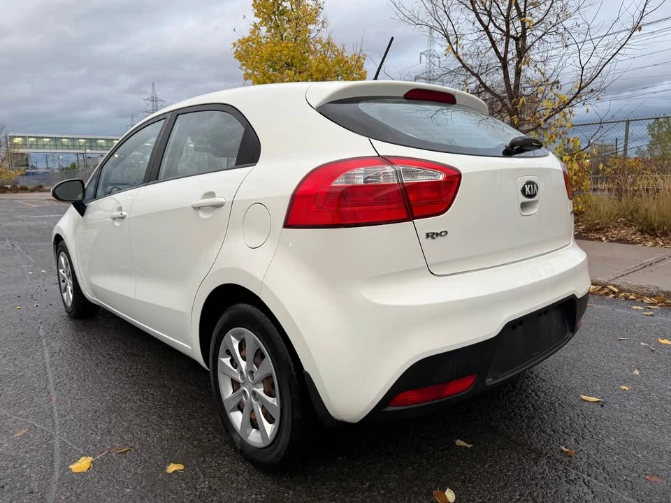 2013 Kia Rio - Image 3 of 12