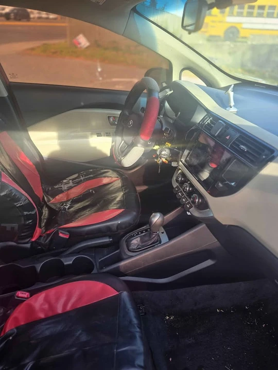 2013 Kia Rio - Image 10 of 10