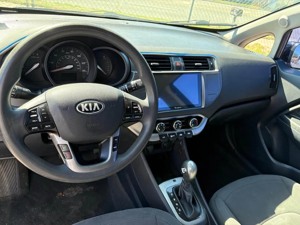 2013 Kia Rio - Image 8 of 9