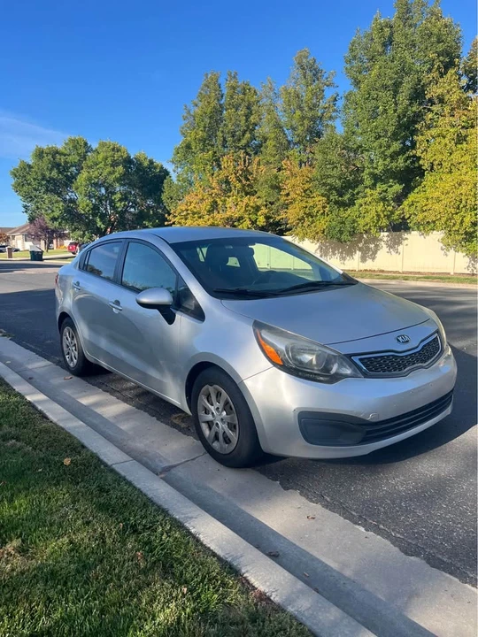 2013 Kia Rio - Image 3 of 18
