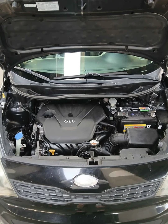 2013 Kia Rio - Image 3 of 7