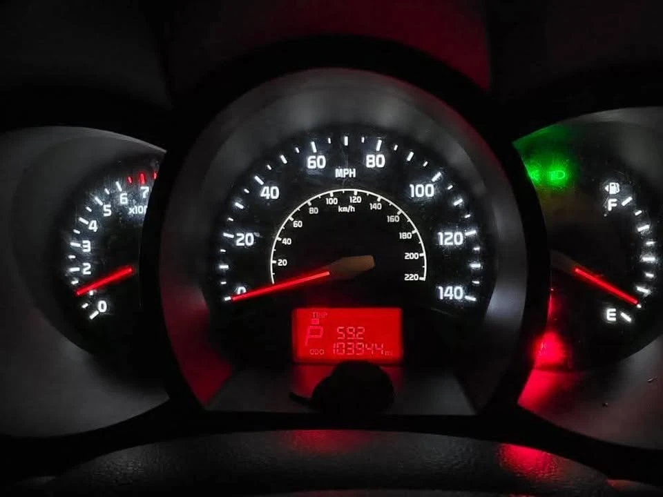 2013 Kia Rio - Image 7 of 8