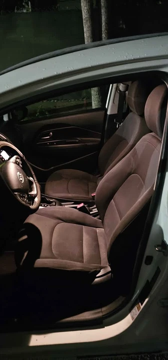 2013 Kia Rio - Image 7 of 11