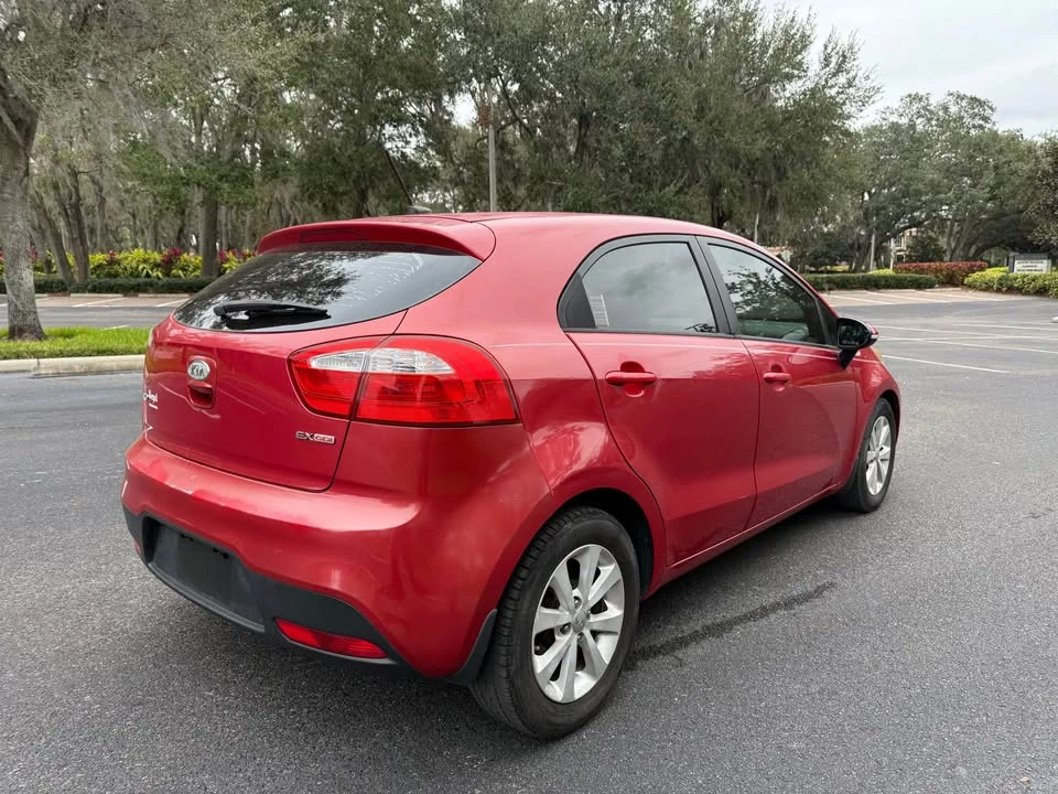 2013 Kia Rio - Image 4 of 10