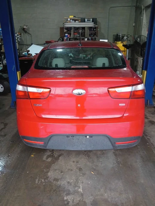 2013 Kia Rio - Image 4 of 6