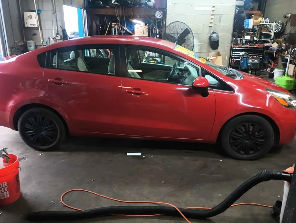 2013 Kia Rio - Image 2 of 6