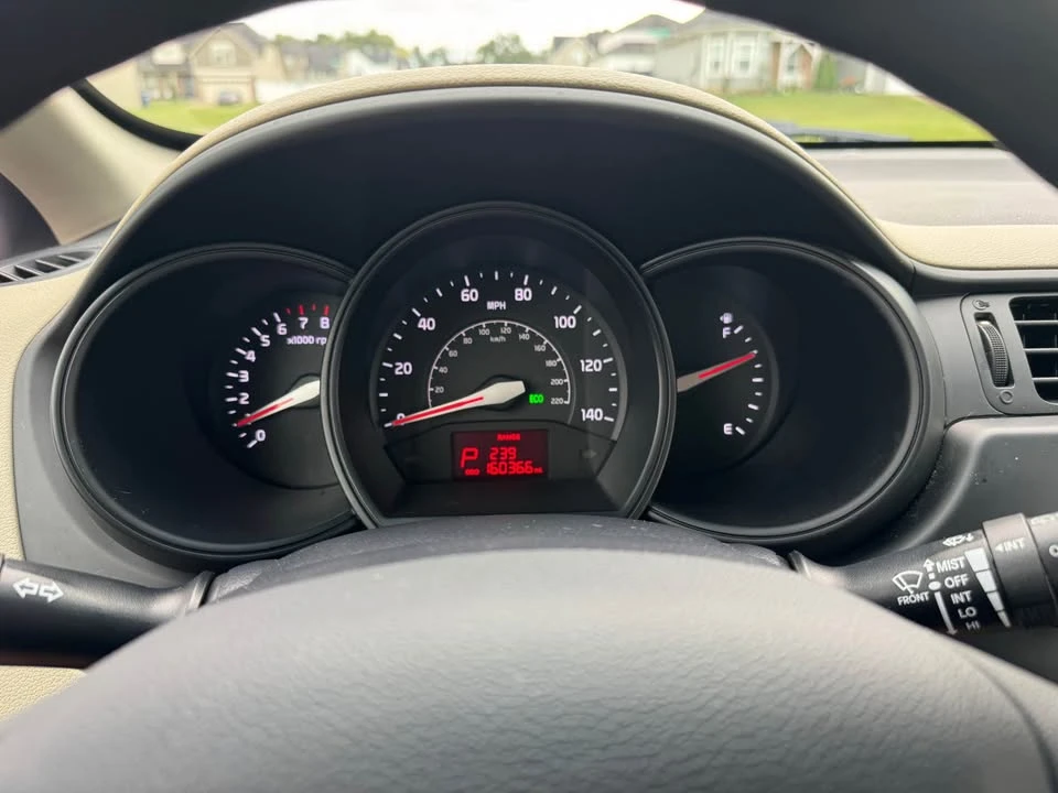 2013 Kia Rio - Image 15 of 16