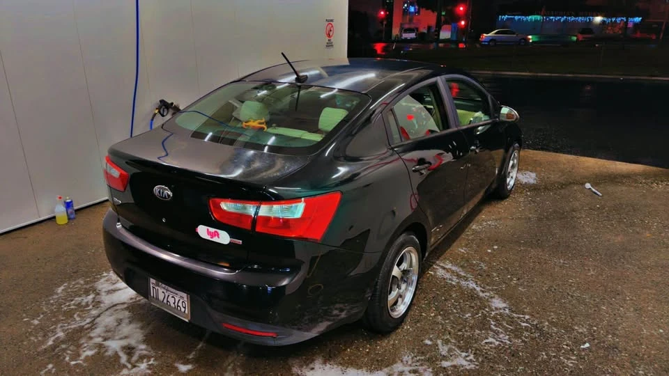 2013 Kia Rio - Image 2 of 4