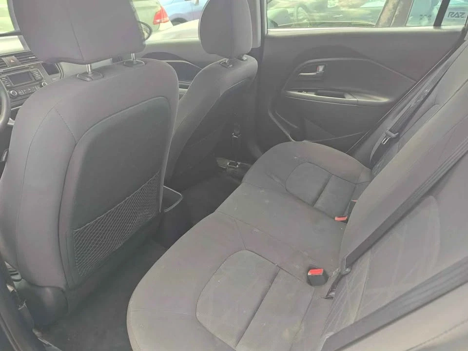 2013 Kia Rio - Image 2 of 5