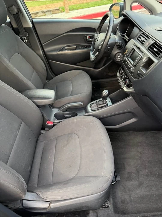 2013 Kia Rio - Image 7 of 9