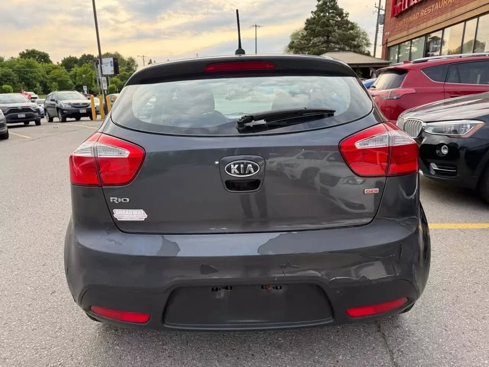 2013 Kia Rio - Image 5 of 14