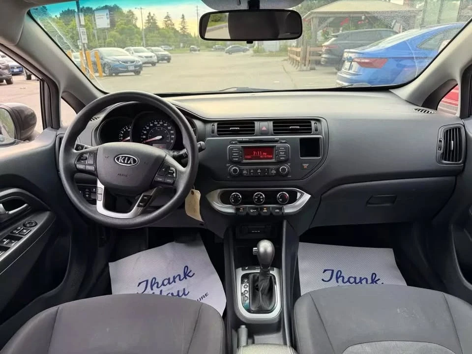 2013 Kia Rio - Image 6 of 14