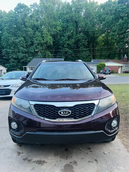 2013 Kia Sorento - Image 2 of 19