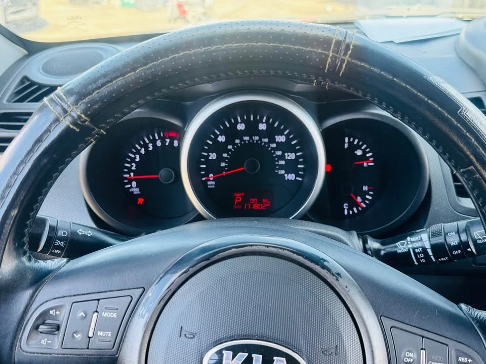2013 Kia Soul - Image 3 of 3