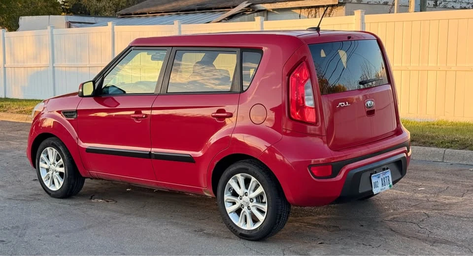 2013 Kia Soul - Image 4 of 12