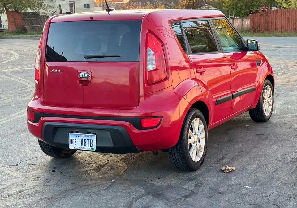 2013 Kia Soul - Image 5 of 12