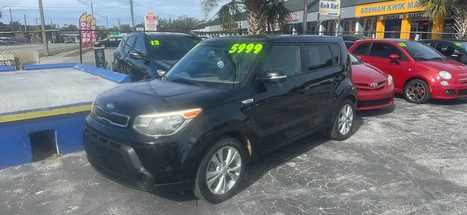 2013 Kia Soul - Image 2 of 7