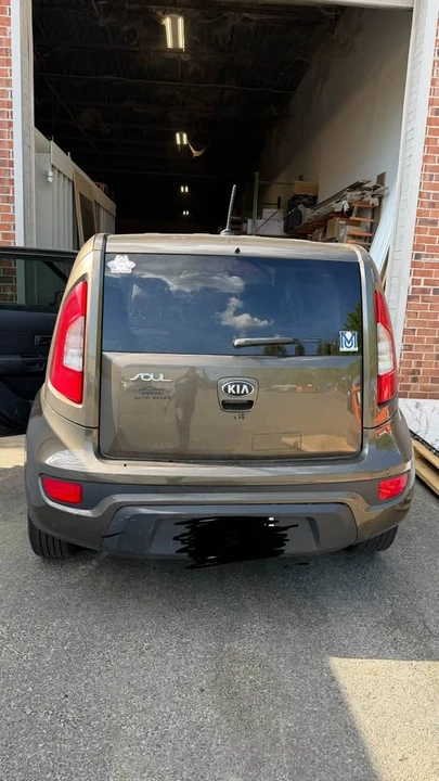 2013 Kia Soul - Image 3 of 6