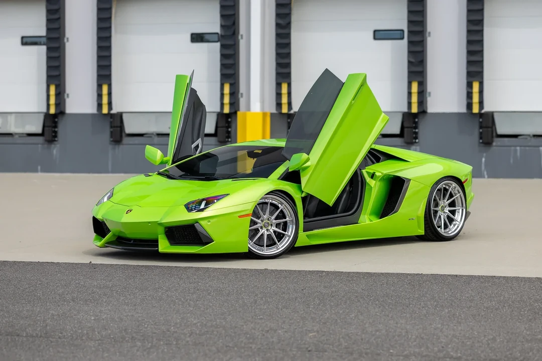 2013 Lamborghini Aventador LP700-4 - Image 13 of 31