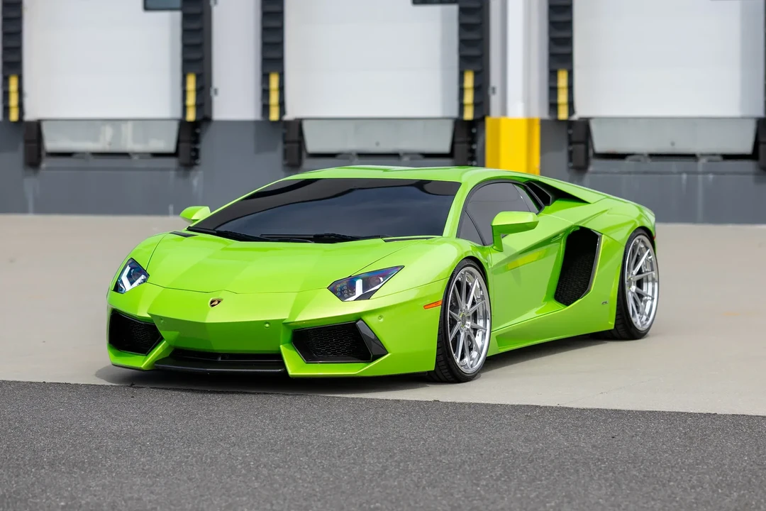 2013 Lamborghini Aventador LP700-4 - Image 15 of 31