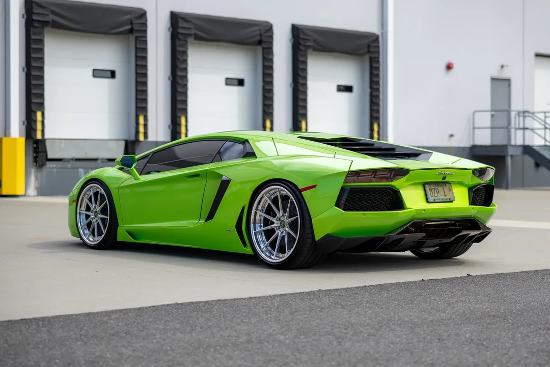 2013 Lamborghini Aventador LP700-4 - Image 23 of 31