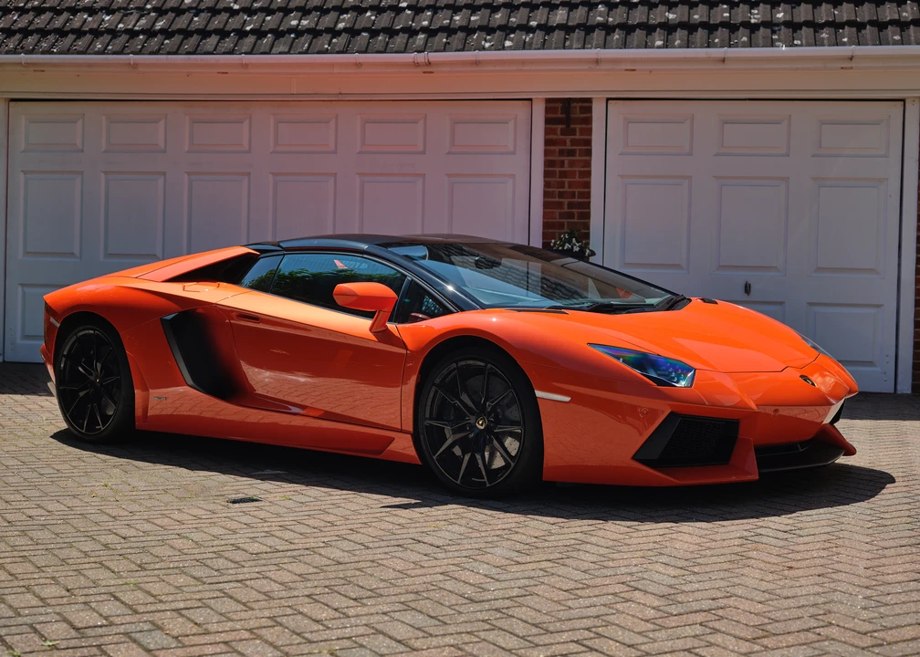 2013 Lamborghini Aventador LP700-4 - Image 4 of 31