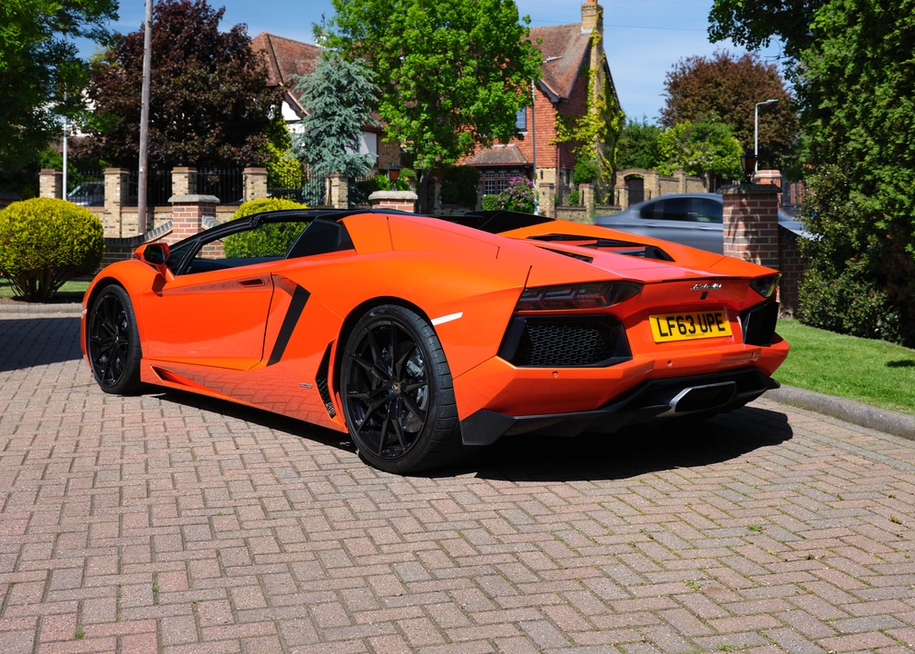 2013 Lamborghini Aventador LP700-4 - Image 8 of 31