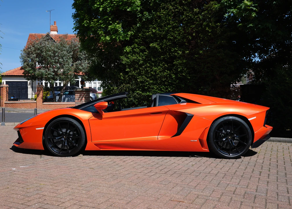 2013 Lamborghini Aventador LP700-4 - Image 9 of 31