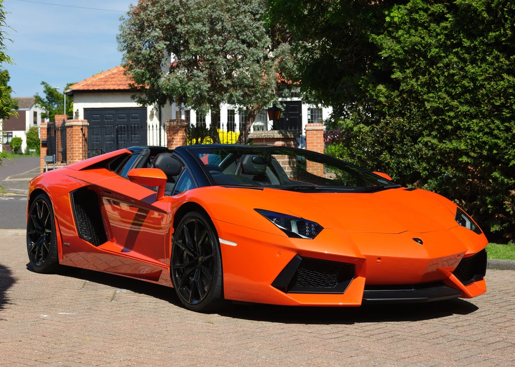 2013 Lamborghini Aventador LP700-4 - Image 12 of 31