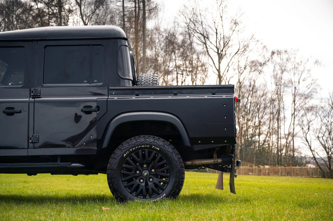 2013 Land Rover Defender 110 - Image 28 of 31