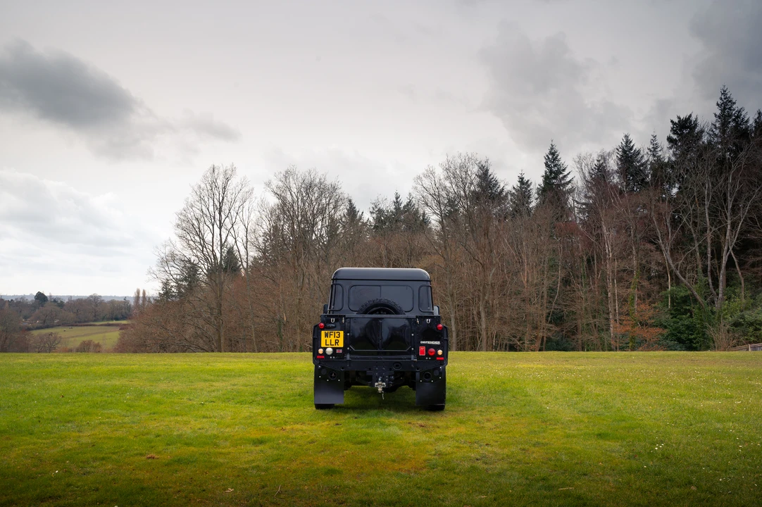 2013 Land Rover Defender 110 - Image 13 of 31