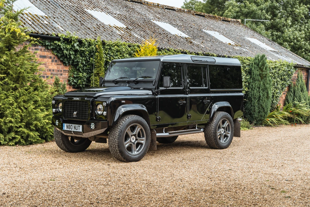 2013 Land Rover Defender 110 - Image 4 of 31