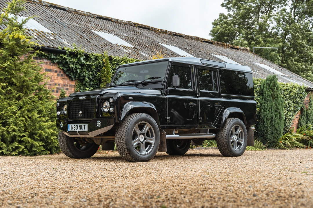 2013 Land Rover Defender 110 - Image 12 of 31