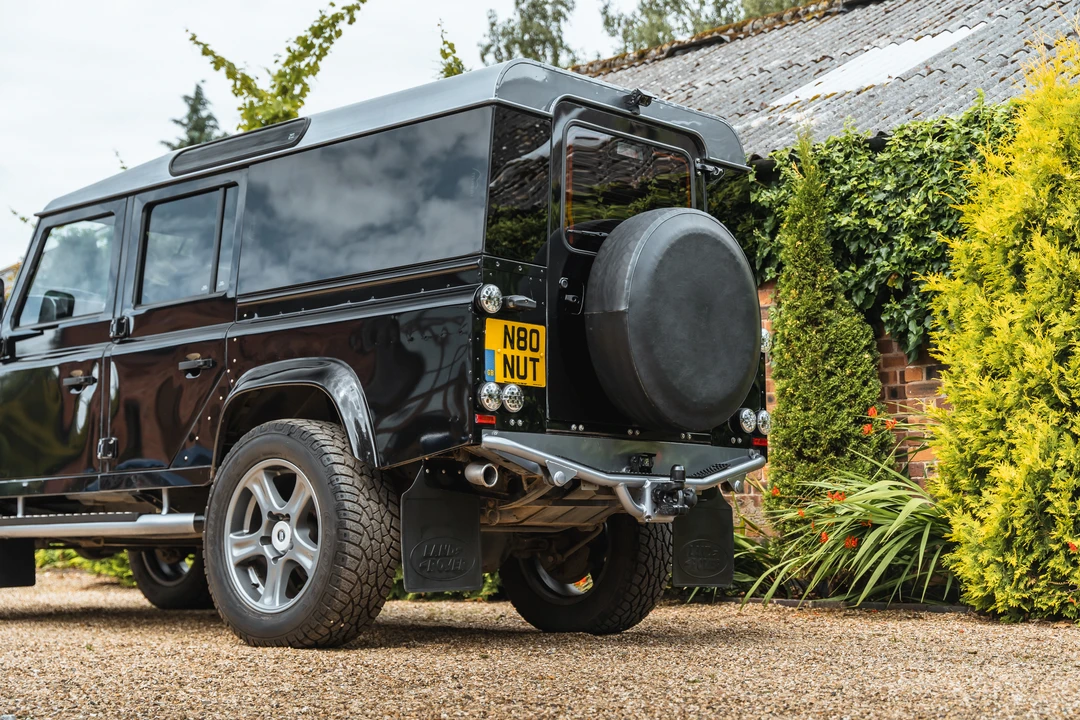 2013 Land Rover Defender 110 - Image 27 of 31