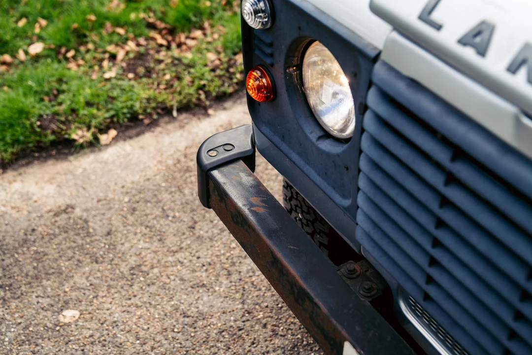 2013 Land Rover Defender 110 - Image 25 of 31