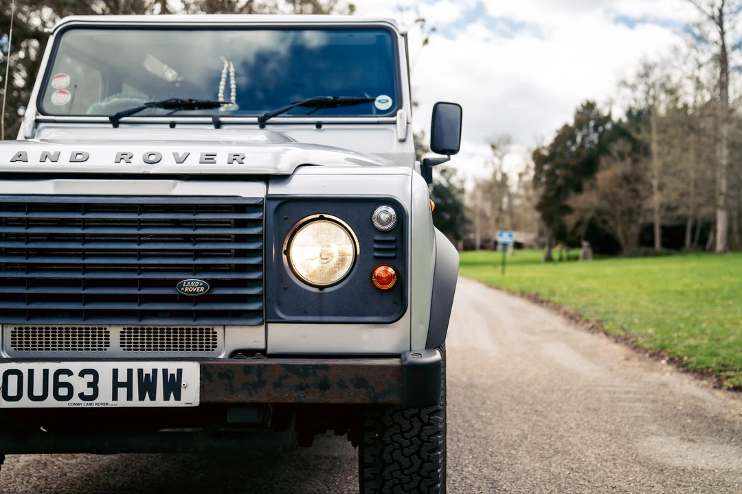 2013 Land Rover Defender 110 - Image 27 of 31
