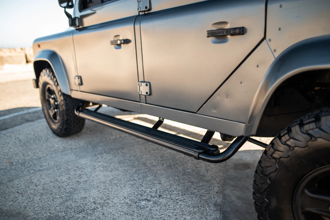 2013 Land Rover Defender 110 - Image 28 of 31
