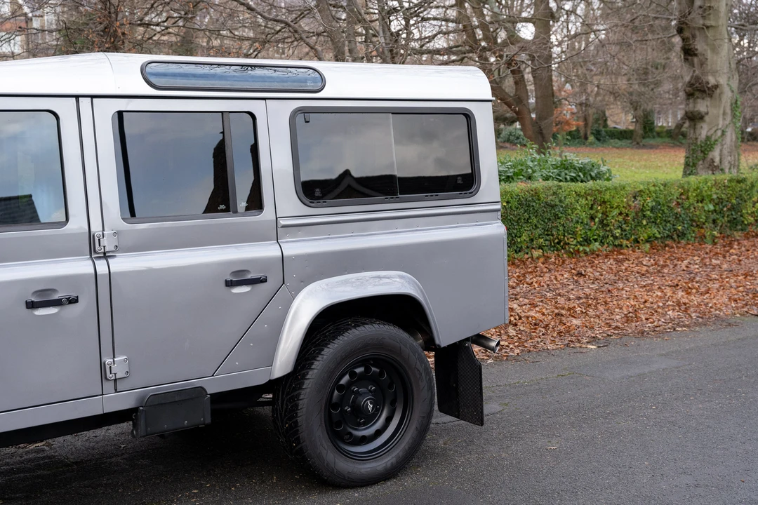 2013 Land Rover Defender 110 - Image 26 of 29