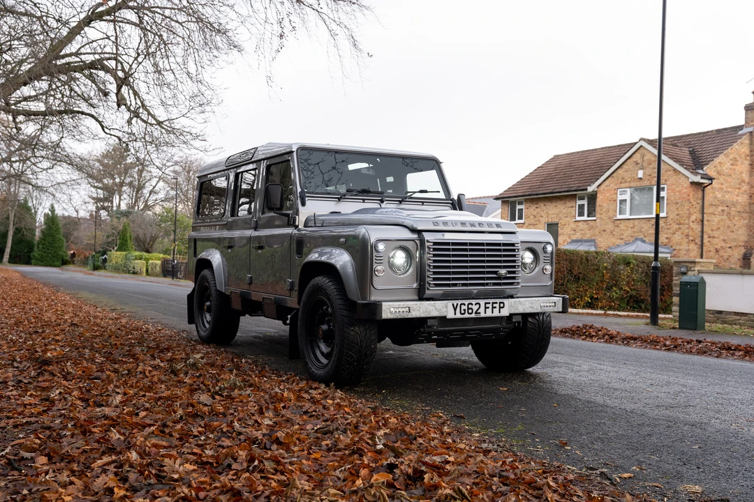 2013 Land Rover Defender 110 - Image 3 of 29