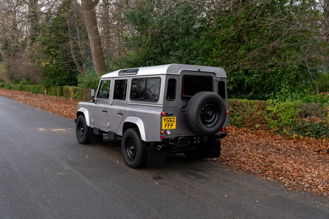 2013 Land Rover Defender 110 - Image 7 of 29