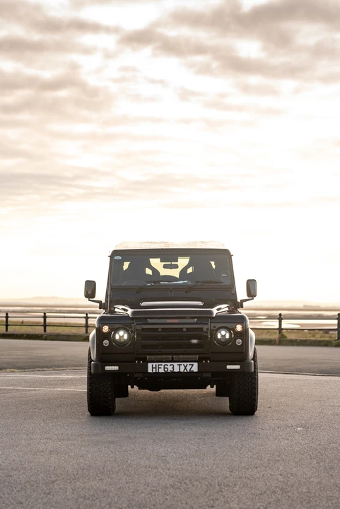 2013 Land Rover Defender 110 - Image 11 of 31