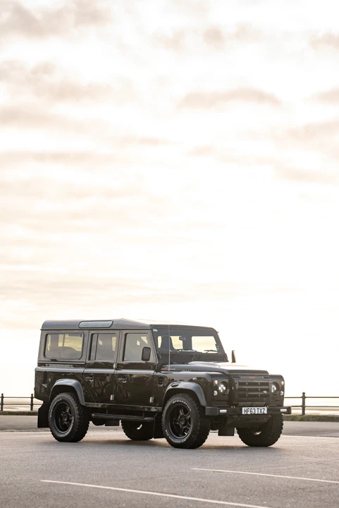 2013 Land Rover Defender 110 - Image 17 of 31